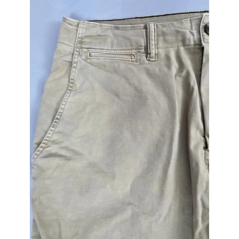 American Eagle Classic Next Level Flex Khaki Chino Shorts Mens 31 Tan Stretch